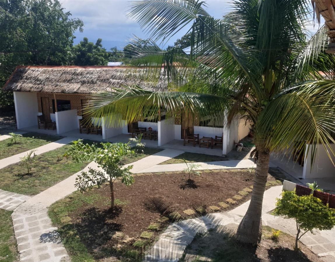 Native House Resort By Cocotel Moalboal Extérieur photo